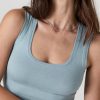 Vuori Halo Essential Scoop Tank – Women’s